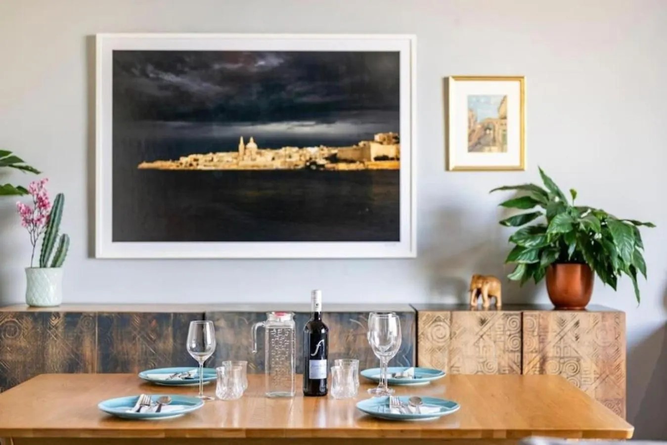 Seabreeze Retreat With Terrace - St Julians Apartment Saint Julian's Malta